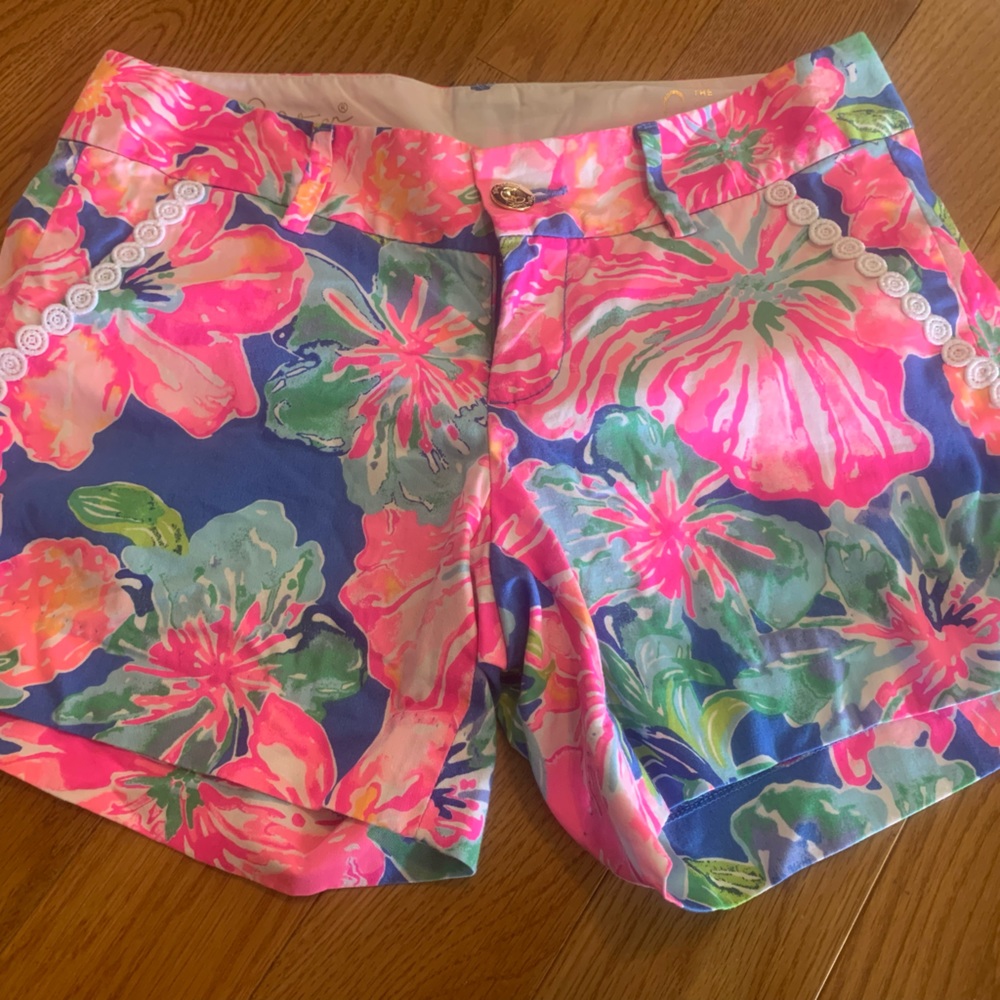 Lilly Pulitzer short